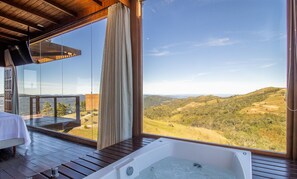 Basic Chalet | Interior - Cabana rústica com jacuzzi VST003 (Anitápolis)