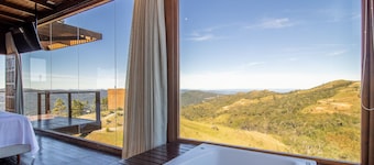 Cabana rĂșstica com jacuzzi VST003