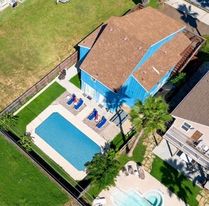 Outdoor pool - Neto’s Nest Beach House (South Padre Island)
