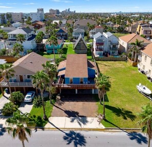 Exterior - Neto’s Nest Beach House (South Padre Island)