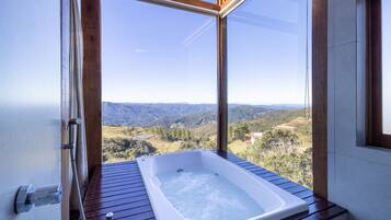 Basic Chalet | Interior