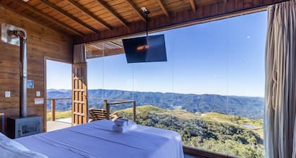 Linda cabana com jacuzzi VST004