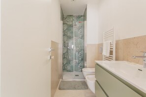 Een douche, een bidet