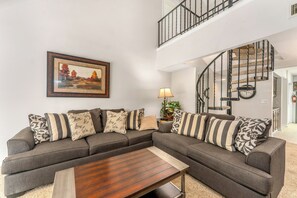 Älytelevisio, takka, DVD-soitin