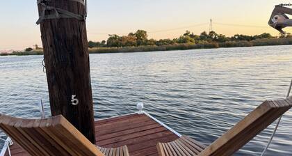 Eagles Nest Cozy Delta Oasis
