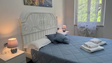 Superior Double Room, City View | Minibar, in-room safe, free WiFi, bed sheets