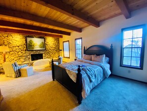 4 bedrooms, WiFi, bed sheets