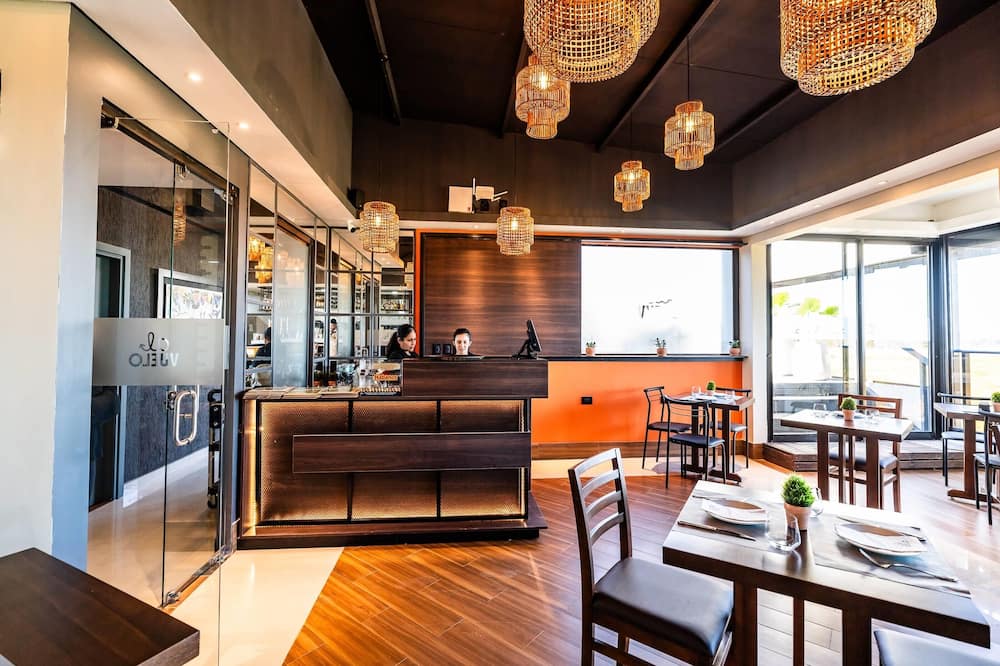 Ramada Suites By Wyndham Asuncion Aeropuerto