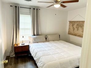 2 bedrooms, iron/ironing board, WiFi, bed sheets - Newnan Gem (Newnan)