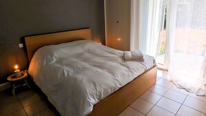 4 soverom, strykejern/-brett, wi-fi (inkludert) og sengetøy