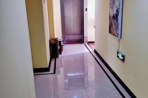 Interior - Lanjia E-Sports Hotel (Shanghai Wild Animal Park East Gate Street) (Shanghai)