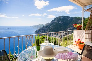 Outdoor dining - Estate4home - Casa Fifì (Positano)