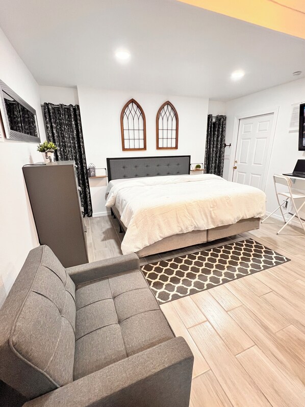 1 bedroom, free WiFi, bed sheets