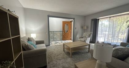 Peaceful 3BR Retreat w/ Movie Room, Fireplace, Trails & Lake Nearby