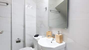 Alloggio Deluxe su due livelli, vista mare | Bagno