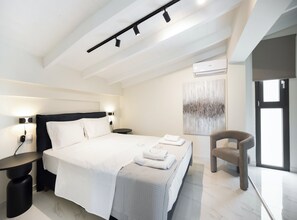 Duplex Deluxe - havsutsikt | Mörkläggningsgardiner, strykjärn/strykbräda och gratis wi-fi