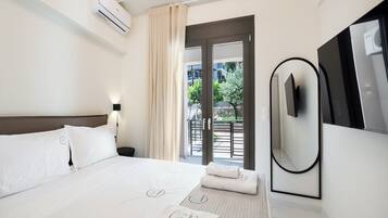 Duplex luxo, vista para o mar | Cortinas blackout, ferros/tábuas de passar roupa, Wi-Fi de cortesia