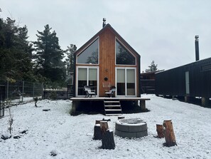 Family Cabin, 2 Bedrooms, Kitchenette, Courtyard View | View from room