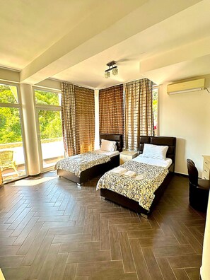 Basic Twin Room, Balcony | Desk, free WiFi - AZURA BAY HOTEL (Dobra Voda)
