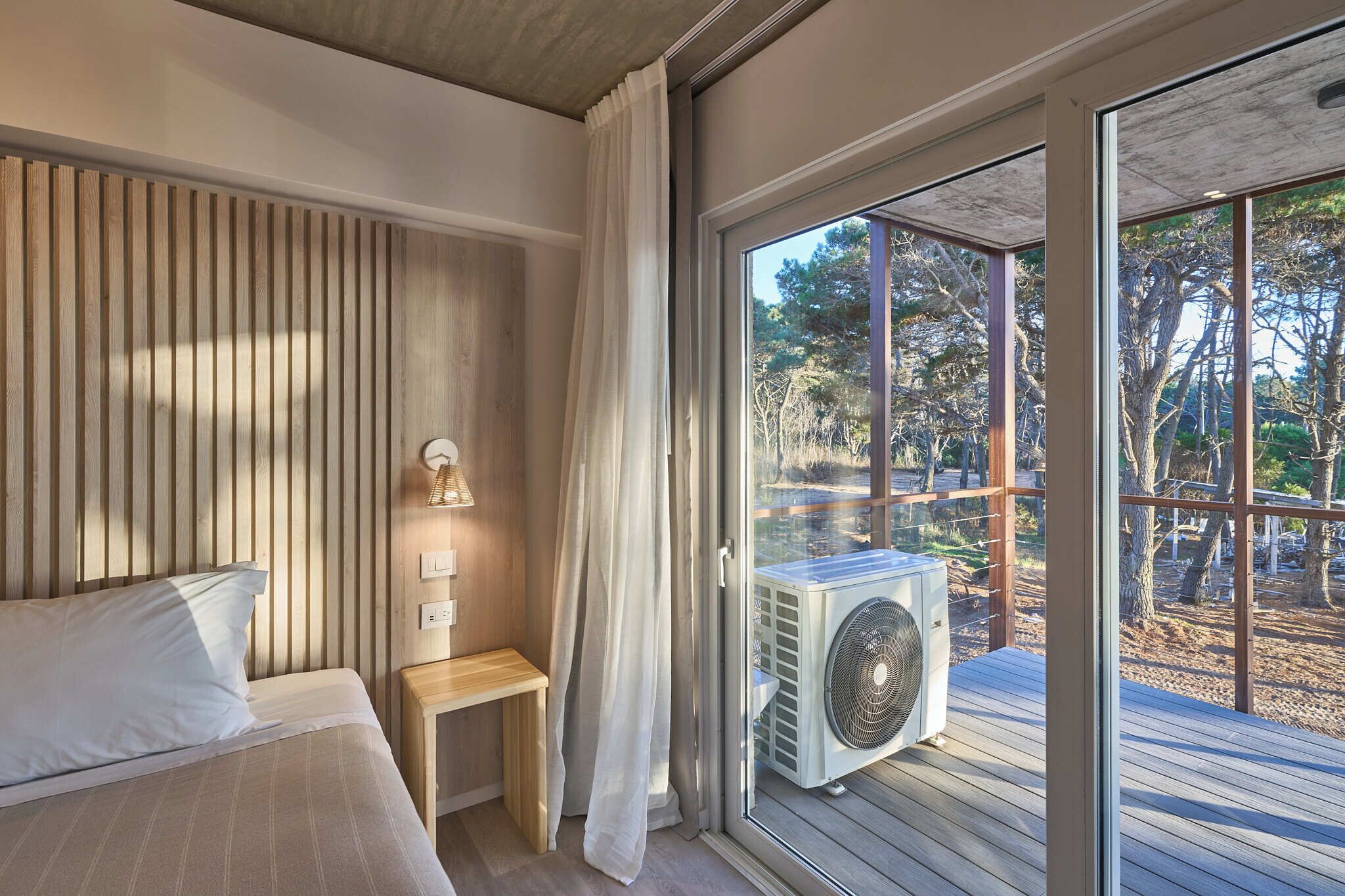 Apartment, 2 Bedrooms | Individually decorated, desk, laptop workspace, free WiFi