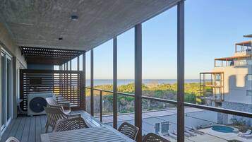 Appartement, 2 chambres, vue partielle sur la mer | Vue de la chambre