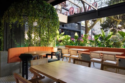 Calle Flora Hotel by Jalo