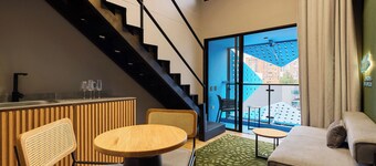 Calle Flora Hotel by Jalo