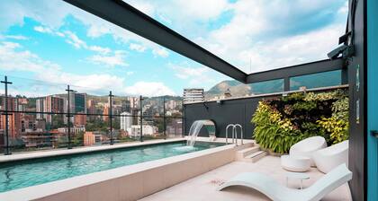 Calle Flora Hotel by Jalo