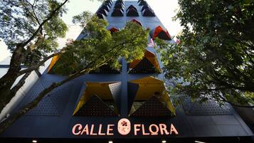 Fachada da propriedade