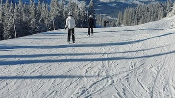 Snow and ski sports