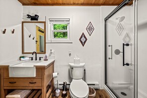 Shower, towels