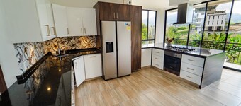 House or villa in Pereira near the airport for up to 20 people 5 bedrooms