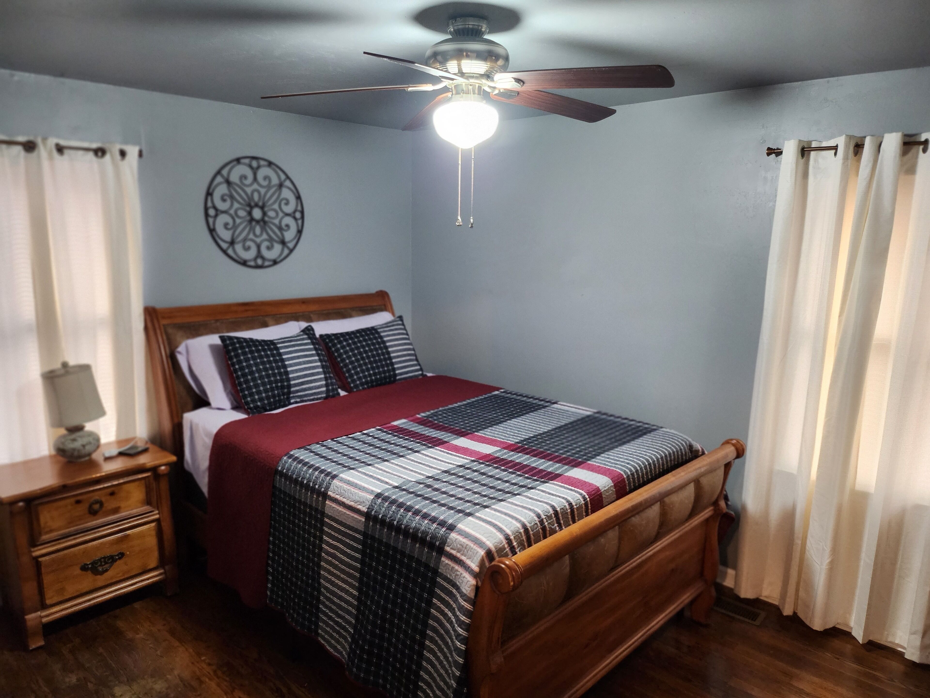 4 多间卧室、熨斗/熨衣板、旅行婴儿床、免费 WiFi