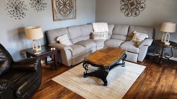 Smart TV, DVD player