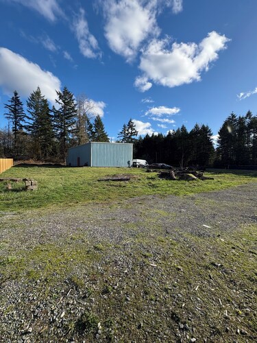 Marvelous event space in Roy perfect for your party or Wedding