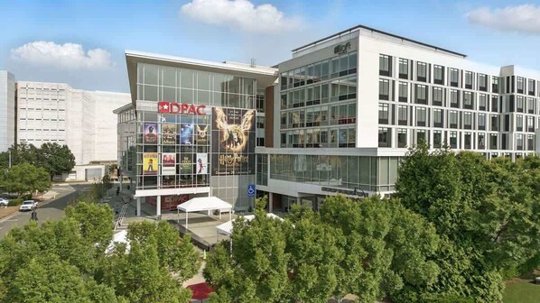 Exterior - Homey 1BR Retreat Near DPAC & Bulls Stadium (Durham)