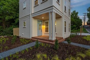Exterior detail - Modern 1BR Retreat Near DPAC & Bulls Stadium (Durham)