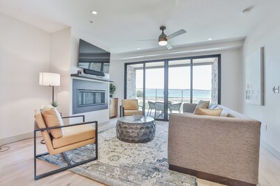Suite 102 @ Water's Edge Resort