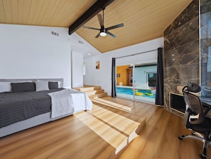 6 bedrooms, WiFi, bed sheets - Sunset Oasis Pool Home + Stunning San Diego Views + Pool Table + Ping Pong Table (Spring Valley)