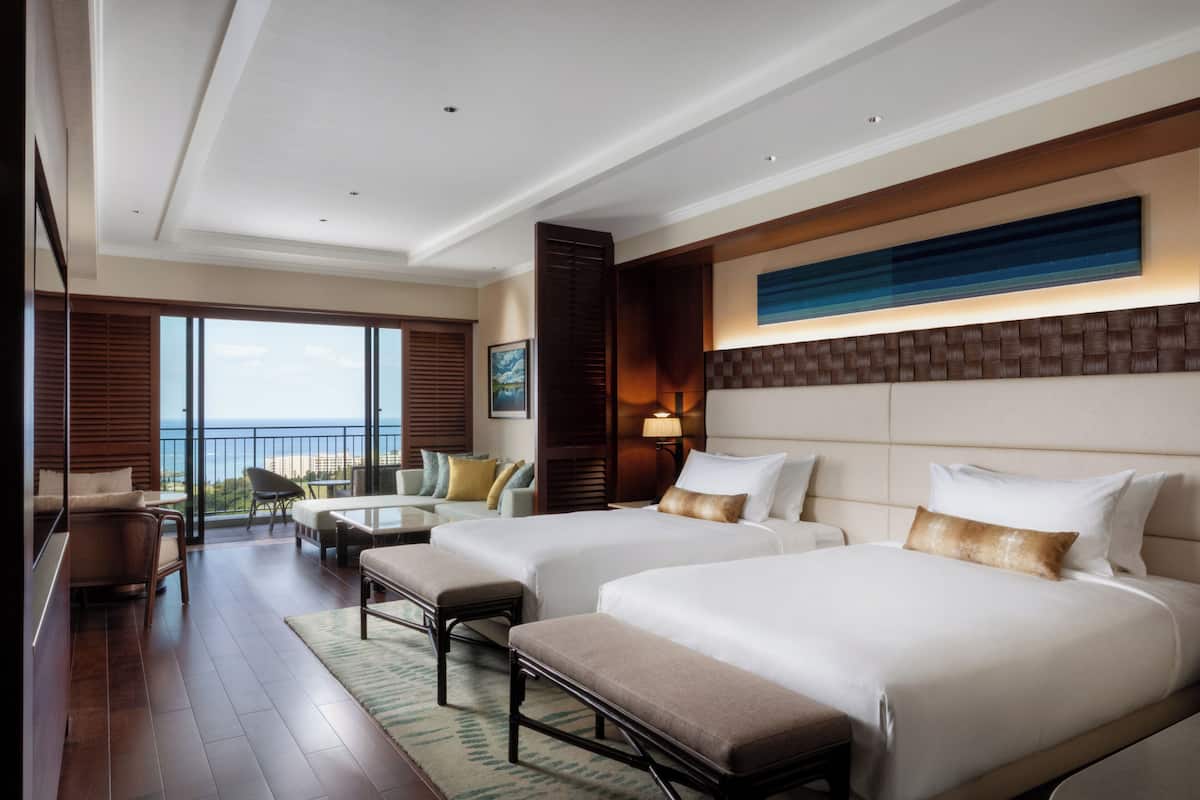 Premium Twin Room, Non Smoking | In-room safe, free WiFi, bed sheets