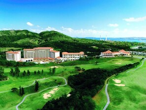 In-room safe, iron/ironing board, free WiFi