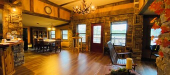 Barnhouse @ Whiskey Flats Ranch