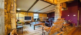 Barnhouse @ Whiskey Flats Ranch