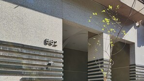 Exterior - Refugio Bellas Artes (Santiago)