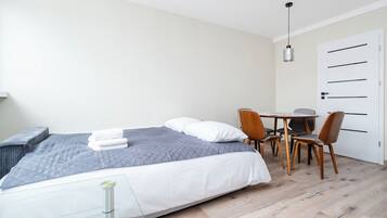 1 soverom, strykejern/-brett, wi-fi og sengetøy