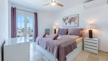 3 dormitorios, tabla de planchar con plancha, wifi gratis y ropa de cama