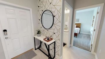4 bedrooms, desk, iron/ironing board, travel crib