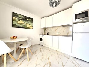 Microwave, oven, coffee/tea maker