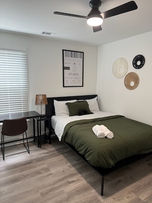 4 Schlafzimmer, Bügeleisen/Bügelbrett, WLAN, Bettwäsche