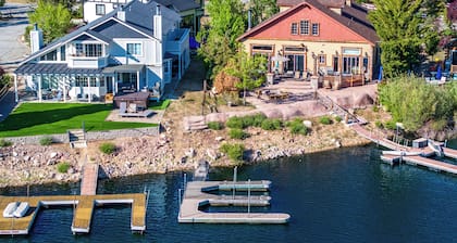 New! Bearadise ~ Boulder Bay Lodge w/ private dock